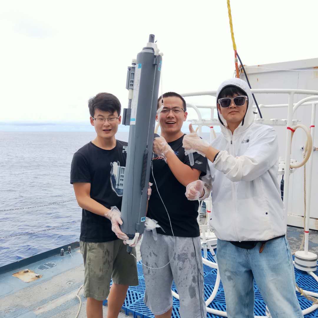 海上采样团队